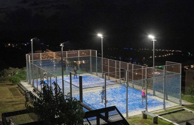 Whale Tails Hotel - Photo 38