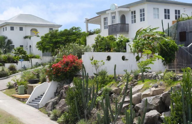 Whale Tails Hotel - Photo 62