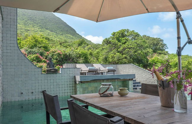 Whale Tails Hotel - Photo 35