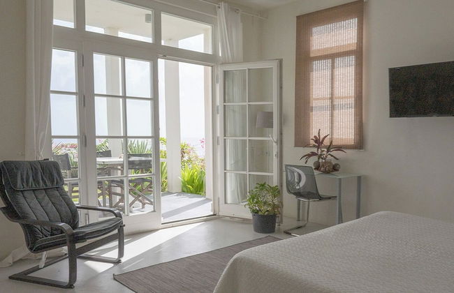 Whale Tails Hotel - Photo 6