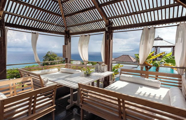 Whale Tails Hotel - Photo 32