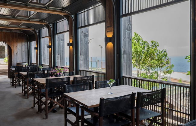 Whale Tails Hotel - Photo 43