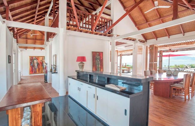 Whale Tails Hotel - Photo 24