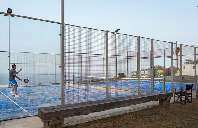 Whale Tails Hotel - Photo 40