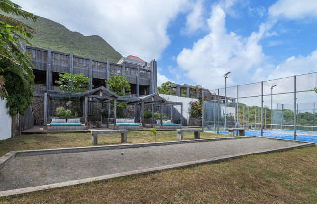 Whale Tails Hotel - Photo 41