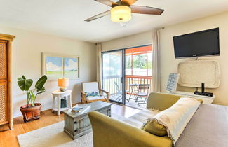 Photo 1 - Cute PCB Studio Condo by Lake Powell, Pool Access