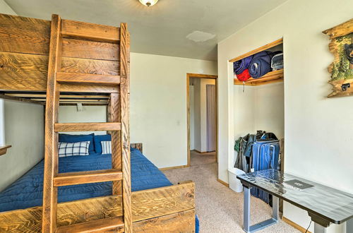 Photo 15 - Stunning Big Bear Cabin ~ 9 Mi to Ski Resorts