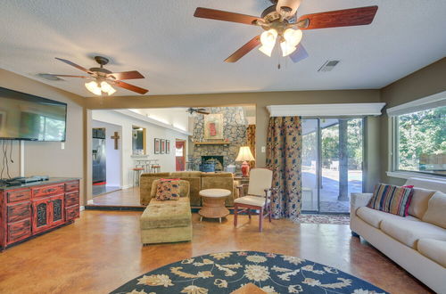 Foto 8 - Spacious Southaven Home on 8 Acres w/ Private Pool