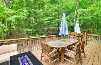 Foto 1 - Poconos Cabin Rental - Walk to Lake Wallenpaupack