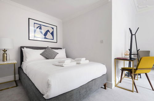 Photo 3 - The Ebury Suite Next to Sloane Square