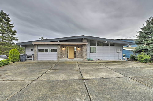 Photo 7 - Bayfront Home - Take Ferry to the San Juan Islands