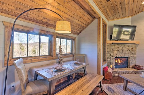Foto 26 - Modern Cabin w/ Deck, Grill & Chinquapin Amenities