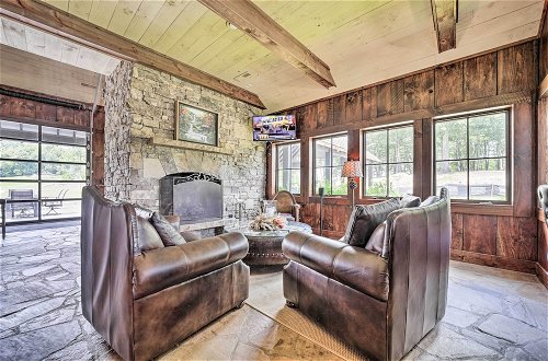 Foto 2 - Modern Cabin w/ Deck, Grill & Chinquapin Amenities