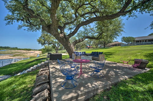 Photo 7 - Waterfront Kingsland Home With Pool + River Access