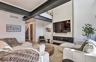 Photo 1 - Luxe Park City Townhome With Private Hot Tub