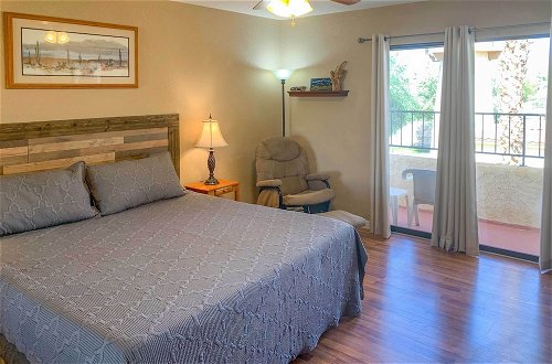 Photo 2 - Townhome With Pool Access - 1 Mi to Crazy Horse