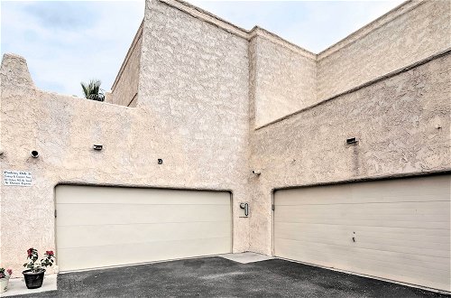 Foto 6 - Townhome With Pool Access - 1 Mi to Crazy Horse
