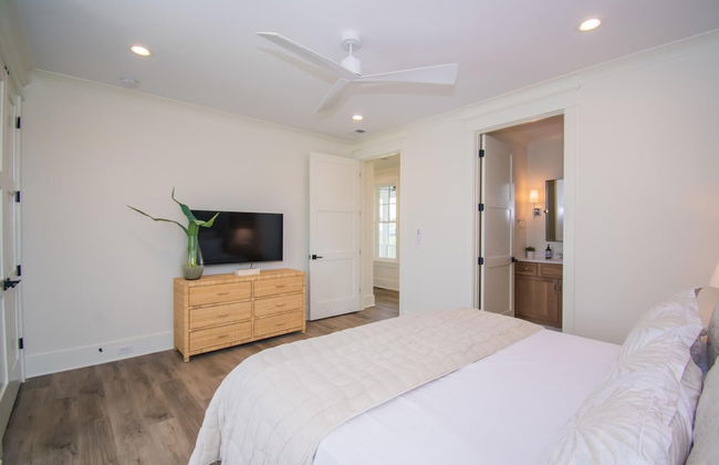 Stunning 4BR Vacation Rental With Private Pool, Spa, & Resort Club Cards - Foto 3