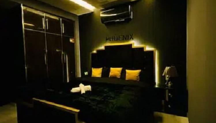 Photo 1 - Phoenix Apartments
