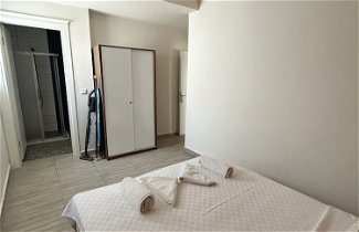 Photo 3 - BD Rooms