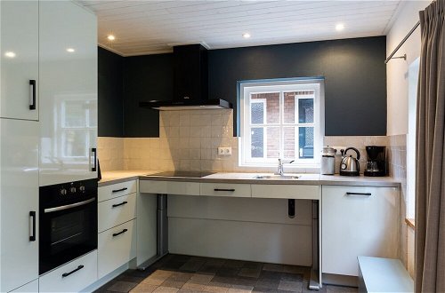 Photo 5 - Attractive Holiday Home With a Wood Stove, Located on a Farm