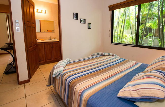 Charming unit that sleeps 4 - with pool - walking distance from Brasilito Beach - Foto 3