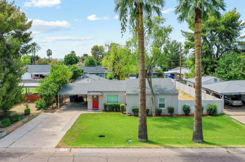 Photo 13 - Palmera Place Uptown Phoenix