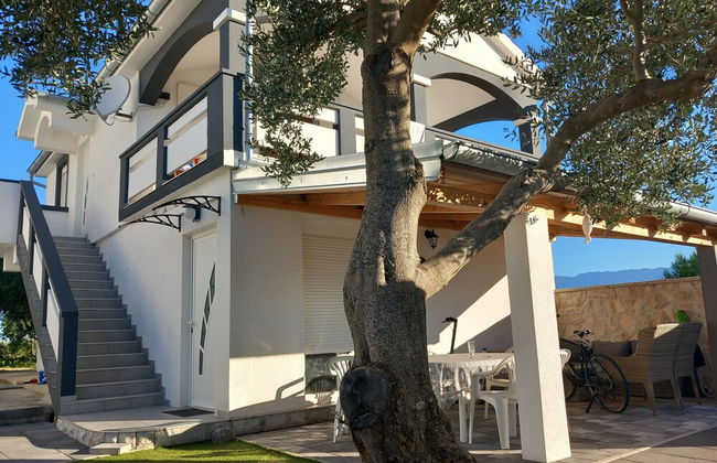 Apartment With a Pool, Mountainview, Near the Sea! - Foto 19