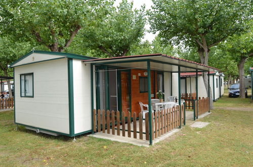 Photo 28 - Comfy Chalet with Terrace near Sea