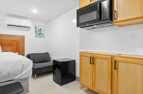 Photo 30 - Upscale Luxury Suites Minutes From Center City LL