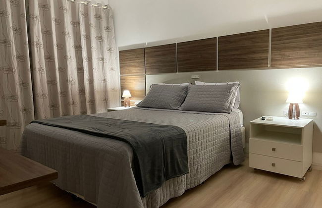 AMPLO APARTAMENTO UM POR ANDAR - Foto 1