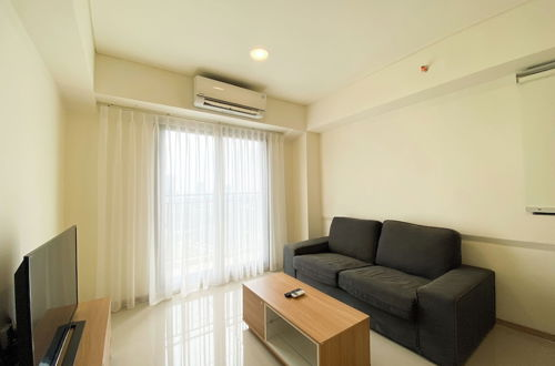 Photo 16 - Modern And Homey 2Br At Meikarta Apartment