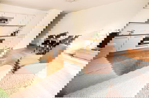 Foto 6 - Modern Apartment With Dishwasher, Near the Ski Slopes