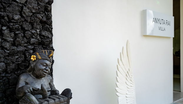 Entrada (vista interior)