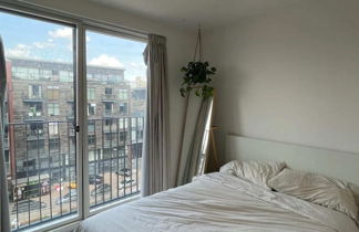 Photo 3 - Beautiful & Bright 2BD Flat - Hackney Wick