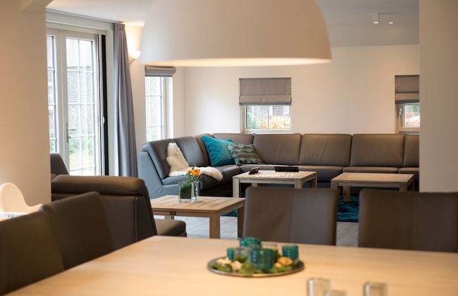 Cozy Group Stay w/ Fireplace - Foto 12