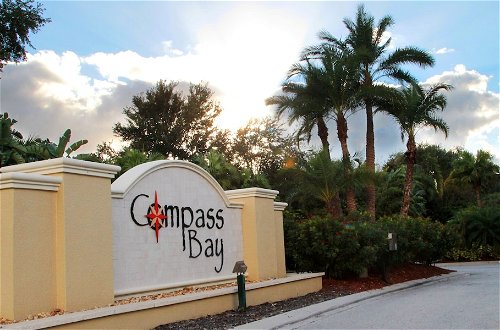 Foto 31 - Amazing 4 Bedroom Close to Disney Compass Bay Resort 5161