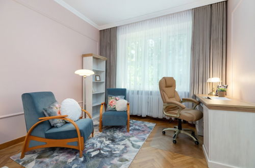 Photo 3 - Mickiewicza Apartment Cracow by Renters