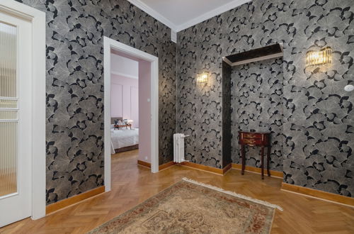 Photo 18 - Mickiewicza Apartment Cracow by Renters