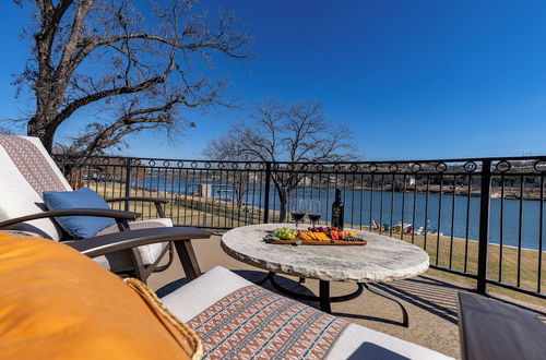 Photo 41 - Luxurious Lakehouse With Indoor Pool-hot Tub-fire Pit