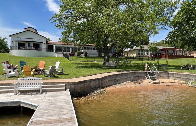 Luxurious Lakehouse With Indoor Pool-hot Tub-fire Pit - Foto 38