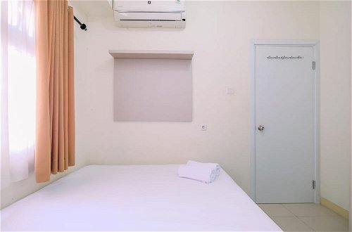 Photo 4 - Comfort Designed 2Br At Green Pramuka City Apartment