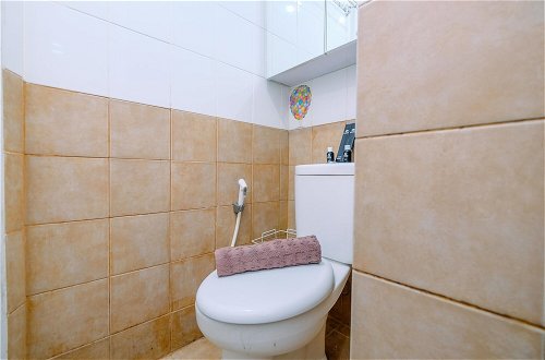 Photo 16 - Comfort Designed 2Br At Green Pramuka City Apartment