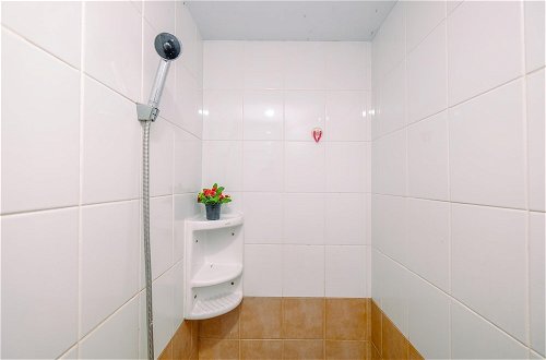 Photo 15 - Comfort Designed 2Br At Green Pramuka City Apartment