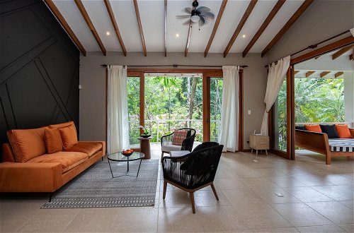 Foto 10 - Tropical Villa With Private Pool in Manuel Antonio