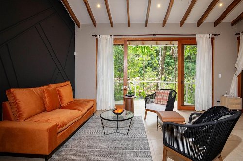 Foto 11 - Tropical Villa With Private Pool in Manuel Antonio