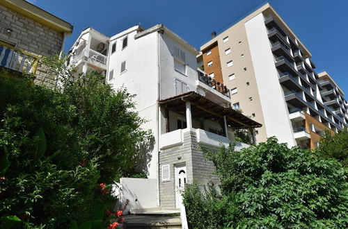 Photo 13 - Comfy Flat w Balcony 5 min to Greco Beach in Budva