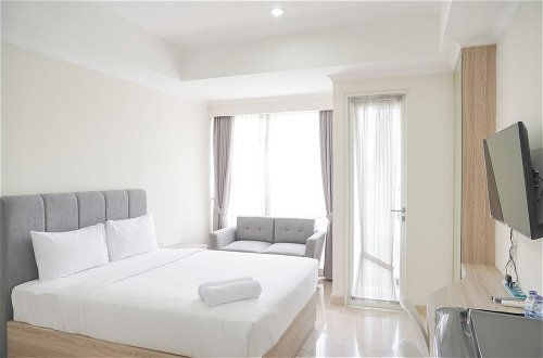 Photo 4 - Comfort Stay Studio At Menteng Park Apartment