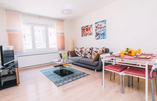 Photo 2 - Modern Apartment Near Cathedral -best Location