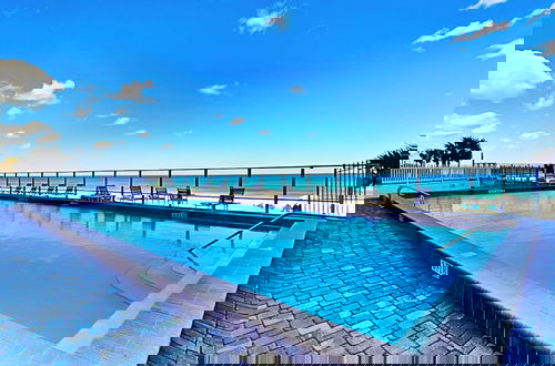 Foto 2 - Oceanside Retreat 804